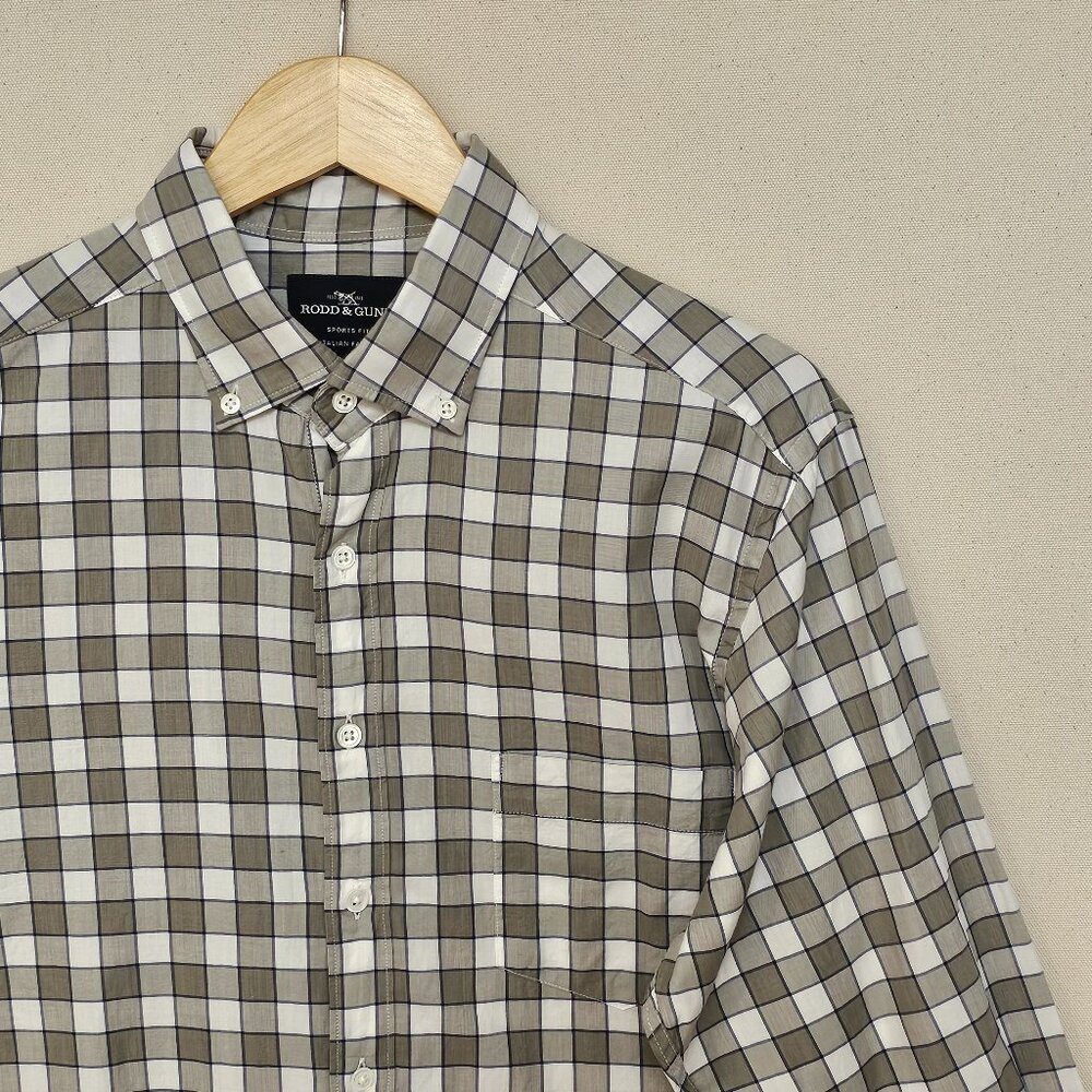 Rodd & Gunn Long Sleeve Button Down Sport Fit M